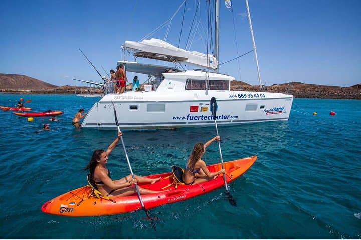 Isla de Lobos Catamaran: 4-Hour Boat Trip from Corralejo with Snorkeling & Paella