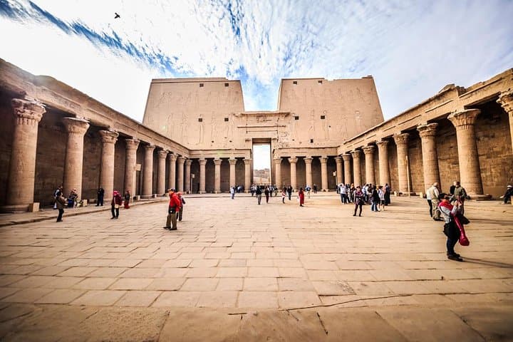 4-Day Aswan to Luxor Nile Cruise — Temples, Tombs & Sun-Deck Sailing photo 3