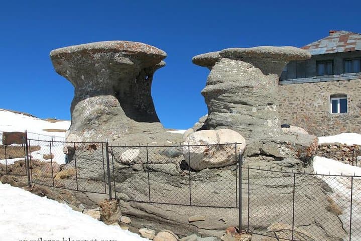 2-Day Bucegi Hiking Tour: Peles Castle, Cota 2000, Padina & the Sphinx photo 2