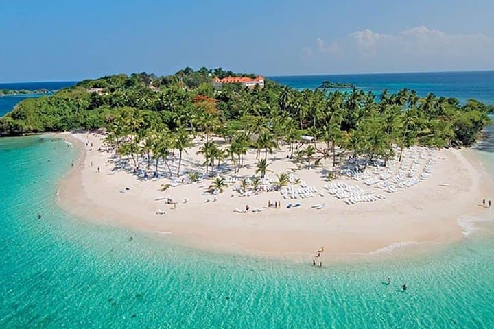 Los Haitises and Cayo Levantado Day Trip from Samaná — Mangroves, Caves & Beach photo 4