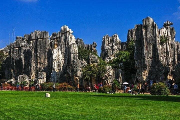 Stone Forest & Nuohei Yi Village: A Day Through Karst Spires and Yi Culture photo 2