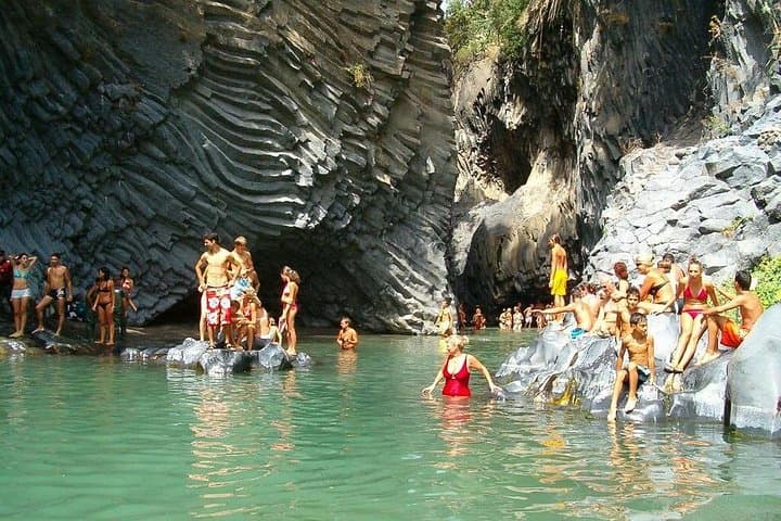 Private Guided Tour of Gole Alcantara with Traditional Sicilian Lunch