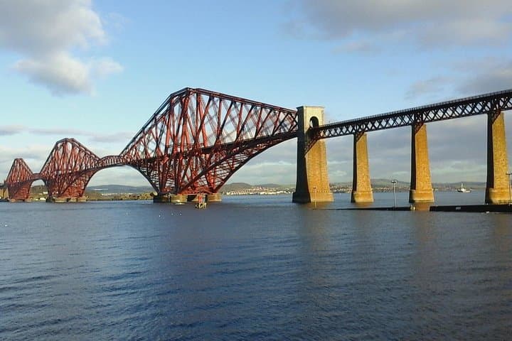 Private Royal Line Tour: Linlithgow, Stirling & Falkland Day Trip photo 4
