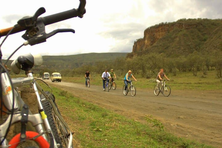 Overnight Hell's Gate and Lake Nakuru Safari: Biking, Boat Rides & Flamingos photo 3