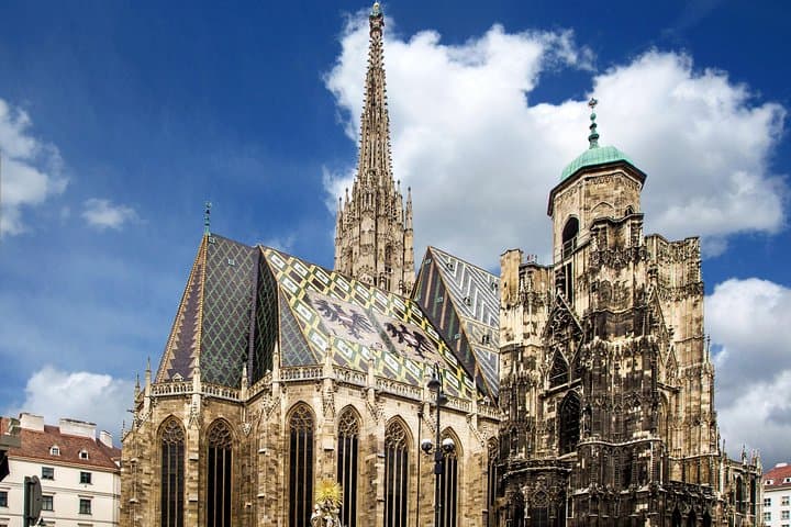 Private Munich to Vienna Tour: Innsbruck, Salzburg, Hallstatt & Wachau in 5 Days photo 6
