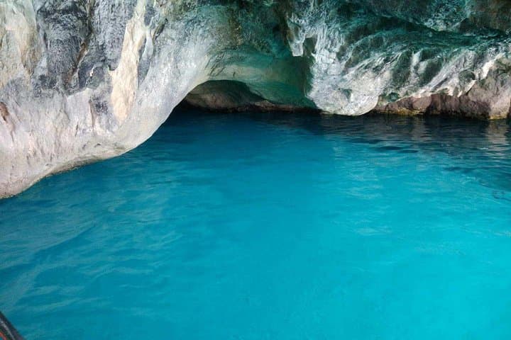 Glass-bottom boat to Navagio Shipwreck Beach and Blue Caves — Zakynthos day cruise photo 2