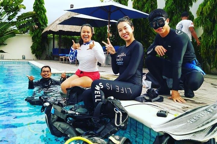 Discover Scuba Diving at Manta Point, Nusa Penida — Intro Dives with Private Instructor photo 5