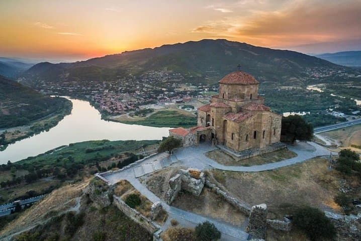 Tbilisi and Mtskheta in One Day: Full-Day Cultural & Scenic Tour photo 2