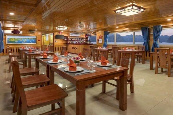 Overnight Lan Ha Bay Cruise: Kayaking, Caves & Cooking Class from Hanoi photo 5