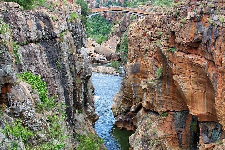 Panorama Route Full-Day Tour from Hazyview — Blyde River Canyon, Gods Window & Bourke's Luck Potholes photo 5