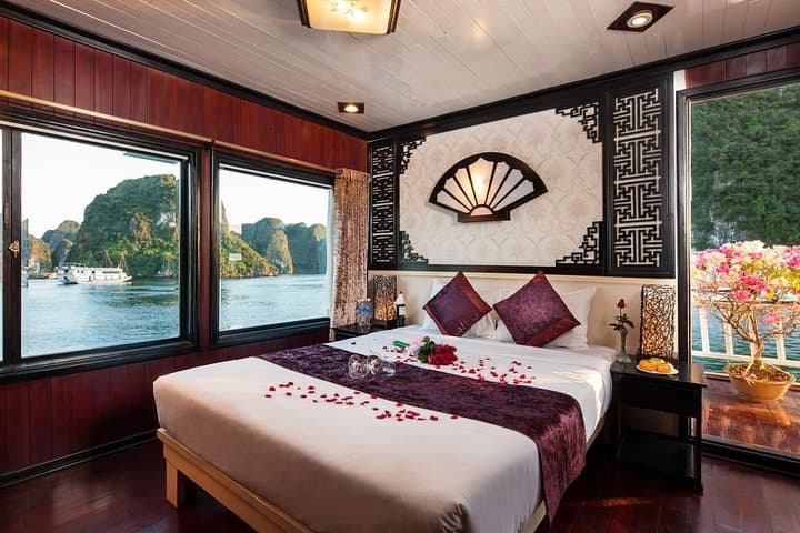 Ha Long Bay 2-Day Luxury Junk Cruise: Sung Sot Cave, Ti Top & Night Squid Fishing photo 4