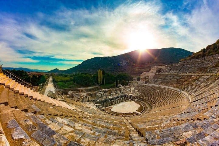 Ephesus and Pamukkale: Two-Day Cultural & Natural Highlights from Istanbul photo 2