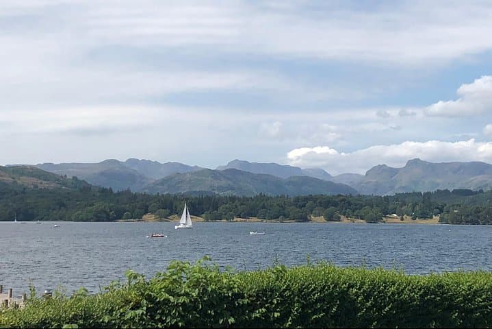 6-Hour Private Lake District Tour from Windermere — Derwent Water, Grasmere & Lodore photo 4