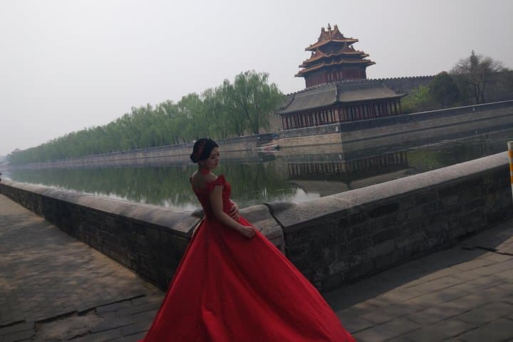 Beijing Full-Day Private Tour: Tian'anmen, Forbidden City, Temple of Heaven & Summer Palace photo 6