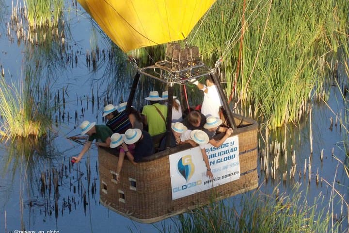 Sunrise Hot-Air Balloon Over Seville — Breakfast & Cava Flight photo 3