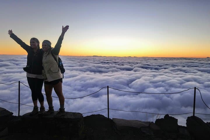 Sunrise Hike PR1 Pico do Areeiro to Pico Ruivo — Guided Small-Group Trek photo 1