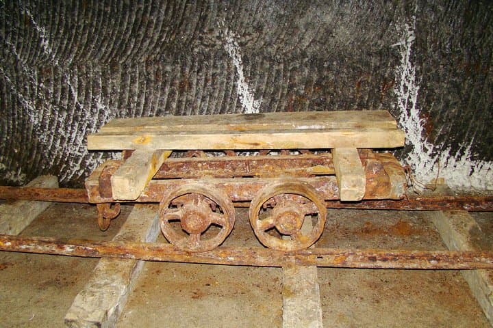 Turda Salt Mine Day Trip from Oradea: Explore the Underground Lake, Ferris Wheel & Mining Museum photo 5