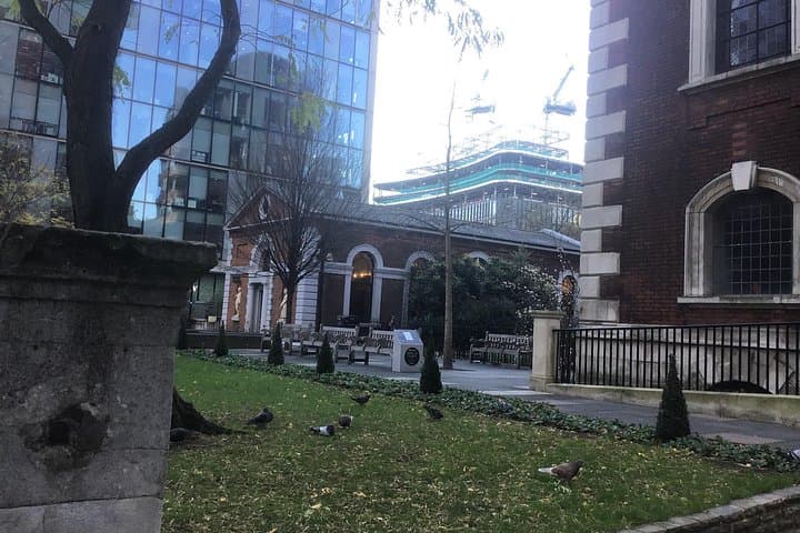 Ghosts of Old London: Secret Alleyways Walking Tour in the City photo 2