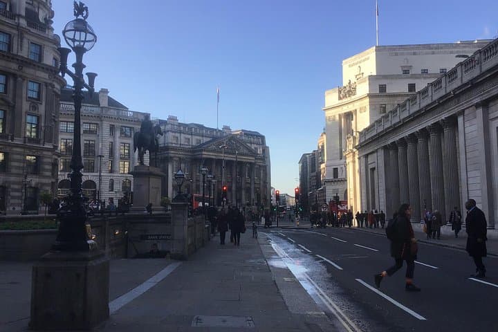 Ghosts of Old London: Secret Alleyways Walking Tour in the City photo 3