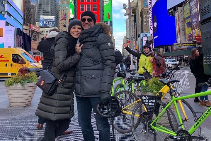 Private German-Language NYC Walking and Biking Tour from Columbus Circle photo 4