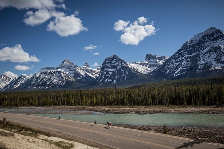 4-Day Bicycle Tour through the Canadian Rockies: Jasper to Banff via Icefields Parkway photo 3