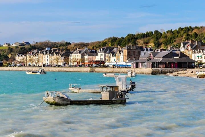 Mont Saint-Michel, Cancale & Dinan Day Trip from Saint-Malo — 10-Hour Coastal & Medieval Circuit photo 3