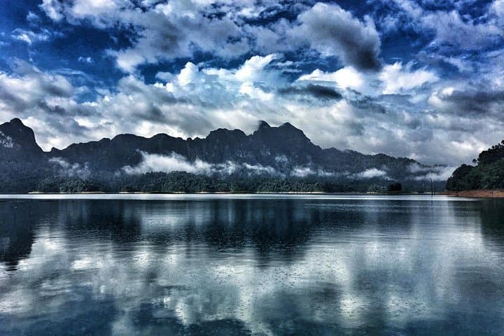 Overnight at Cheow Lan Lake: Khao Sok Floating Bungalows, Caves & Jungle photo 3