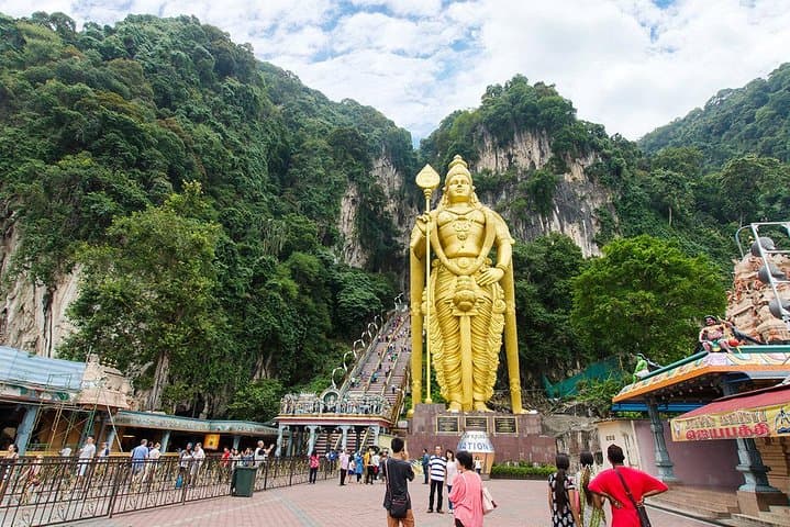 Cameron Highlands Full-Day Tour from Kuala Lumpur — Tea Plantations, Waterfalls & Batu Caves photo 6