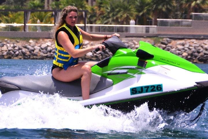 Ras Al Khaimah Jet Ski Ride: 15-Minute High-Speed Coastal Thrill