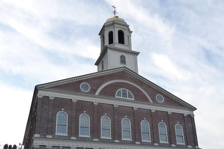Experience Boston’s Historic Highlights: A Fully-Narrated 3-Hour Driving Tour photo 3