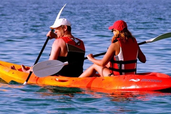 Kayaking Al Marjan Island: Coastal Paddling in Ras Al Khaimah photo 5