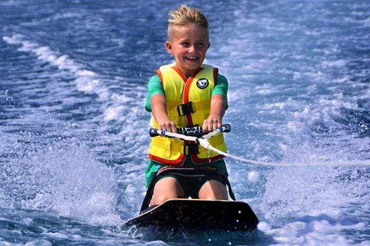 Ras Al Khaimah Wakeboarding & Water-Ski Intro Sessions photo 3