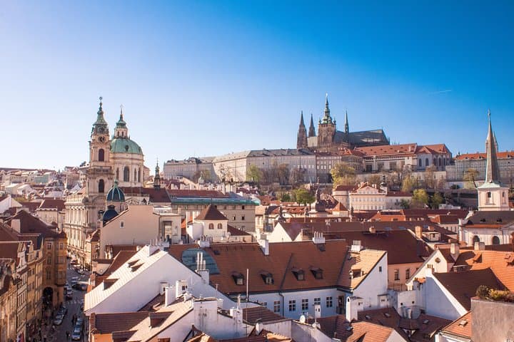 Prague Afternoon Walking Tour: Explore Prague Castle, St. Vitus & Charles Bridge