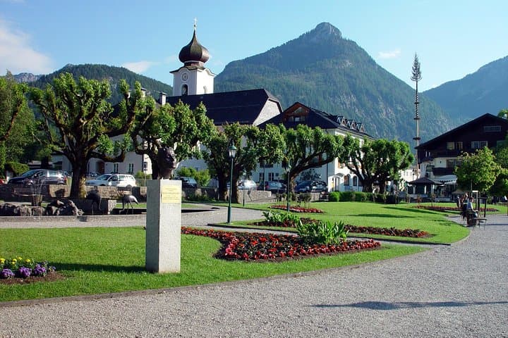 Private Day Tour to Hallstatt & St. Wolfgang from Salzburg — Salzkammergut Highlights photo 4