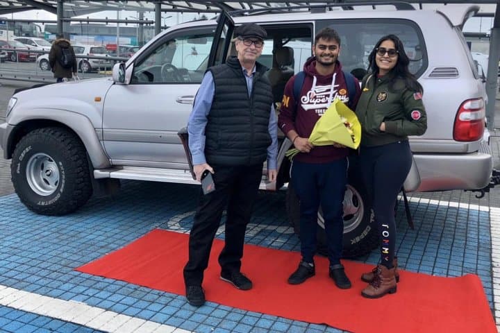 Heathrow Royal Welcome: Red Carpet Arrival Experience at London Heathrow