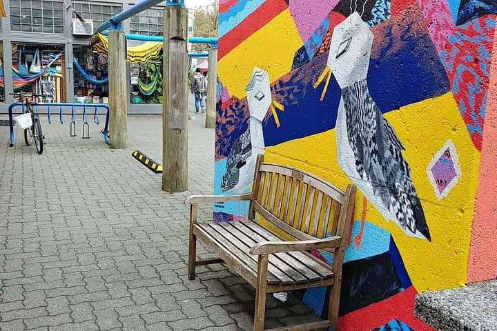 Vancouver City Highlights Private Tour — Waterfront, Granville Island & Stanley Park photo 2