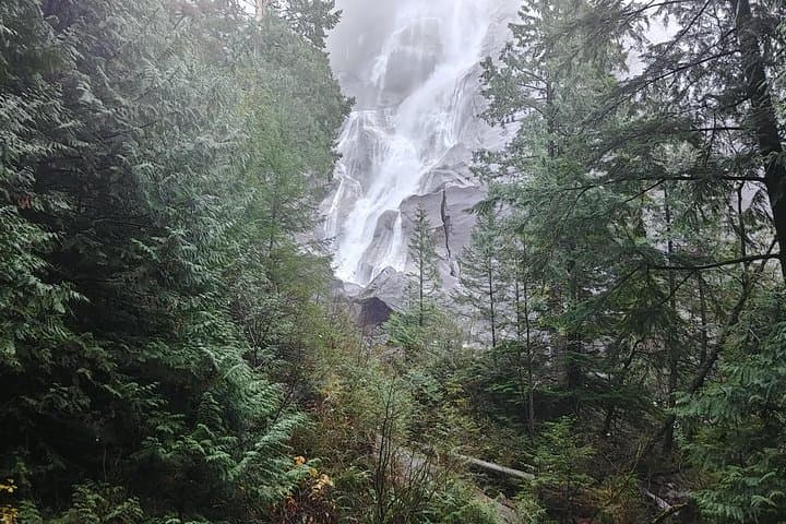 Sea to Sky Private Day Tour: Vancouver to Whistler on Highway 99 photo 4