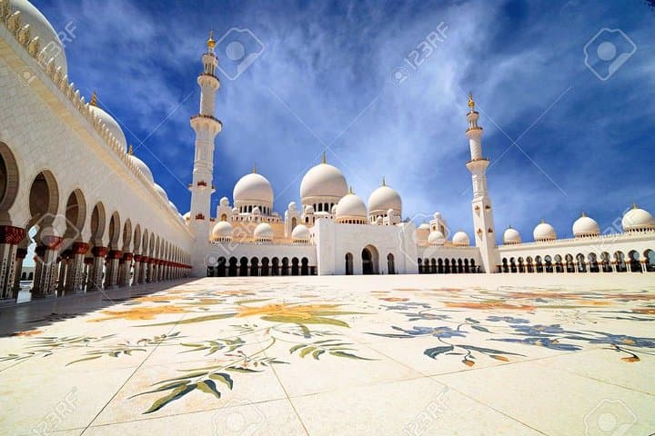 Abu Dhabi Day Tour from Dubai: Sheikh Zayed, Corniche & Yas Island photo 5