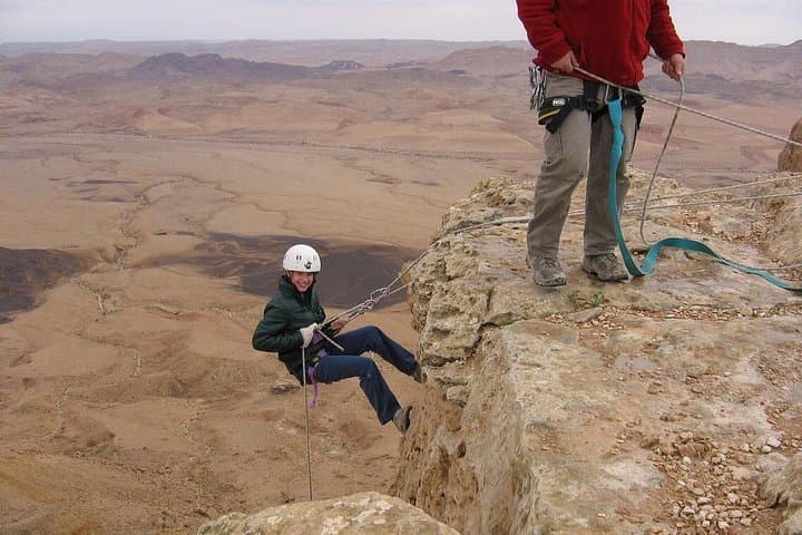 Ramon Crater Rappel and 4x4 Jeep Combo: Rappel, Geology & Desert Views photo 3