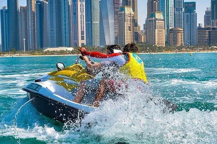 Jet Ski Adventure in Dubai Marina: Rentals, Routes & Safety Tips photo 4