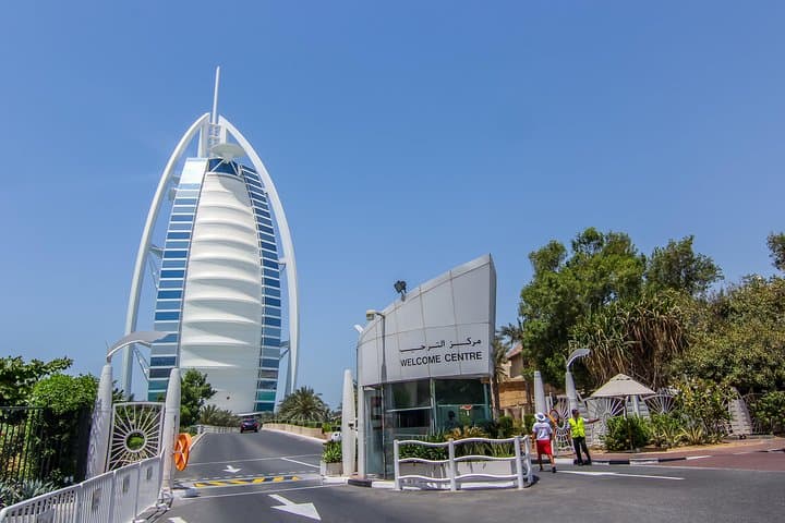 Private Dubai City Tour — Premium Half-Day Between Creekside Souks and Modern Skyline photo 3