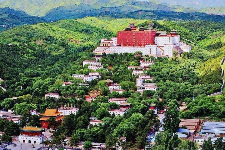 Chengde Imperial Summer Resort Day Trip from Beijing — Mountain Resort & Puning Temple