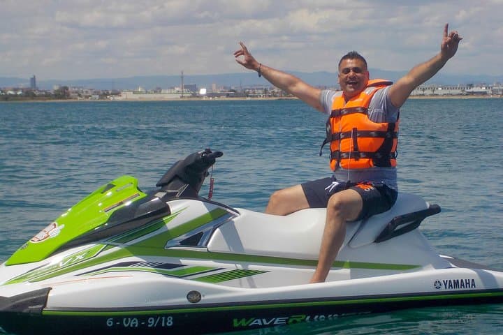 Valencia Jet Ski Excursion: 30-Minute Malvarrosa to La Patacona Ride photo 5