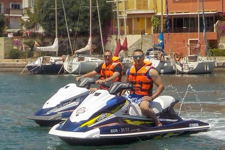 Valencia Jet Ski Excursion: 30-Minute Malvarrosa to La Patacona Ride photo 3