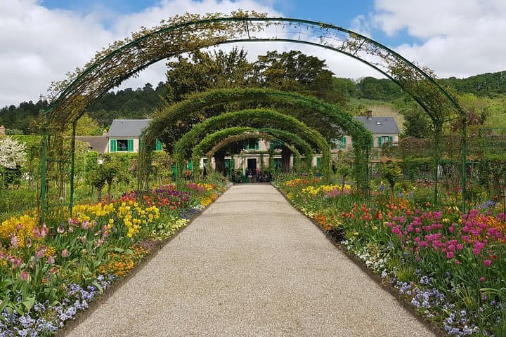 Exploring Normandy: A Two-Day Private Tour from Paris photo 5