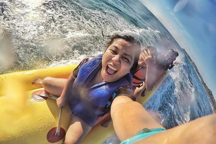 Boracay Banana Boat Ride: 15-Minute High-Speed Inflatable Adventure photo 4