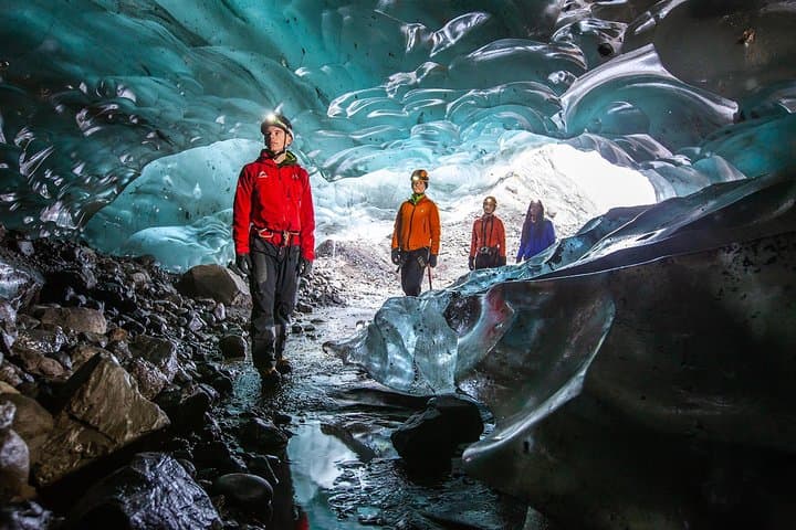 Crystal Ice Caves of Vatnajökull: Skaftafell Glacier Walk & Ice Cave Tour photo 3