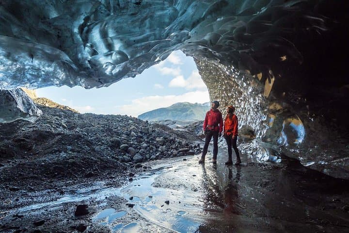 Crystal Ice Caves of Vatnajökull: Skaftafell Glacier Walk & Ice Cave Tour photo 5