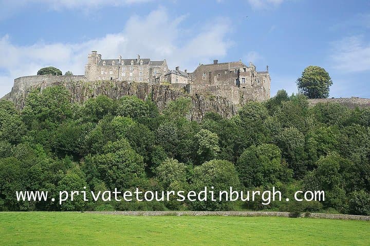 Private Four-Castles Tour from Edinburgh: Stirling, Doune, Drummond & Blackness photo 2
