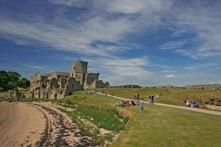 Edinburgh Three Bridges Cruise to Inchcolm Island — Forth Bridge & Wildlife Tour photo 6